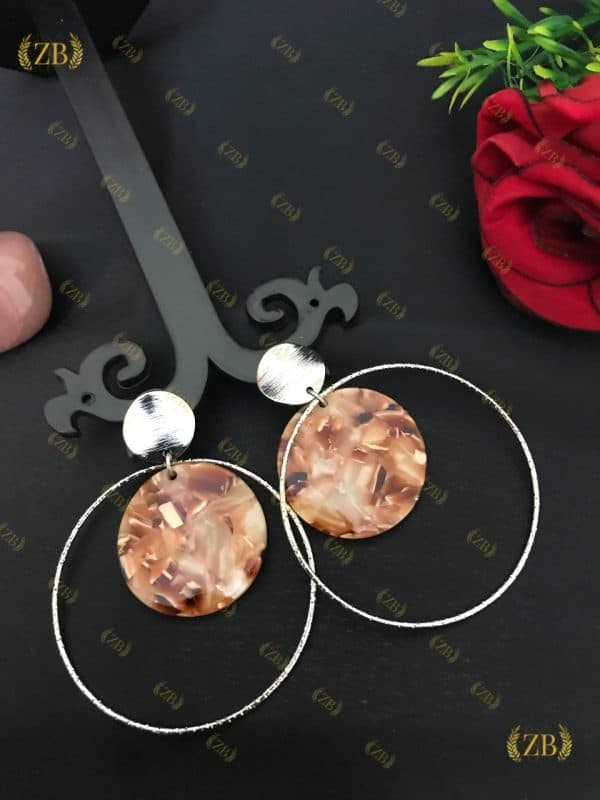 Entwined circle Long earrings