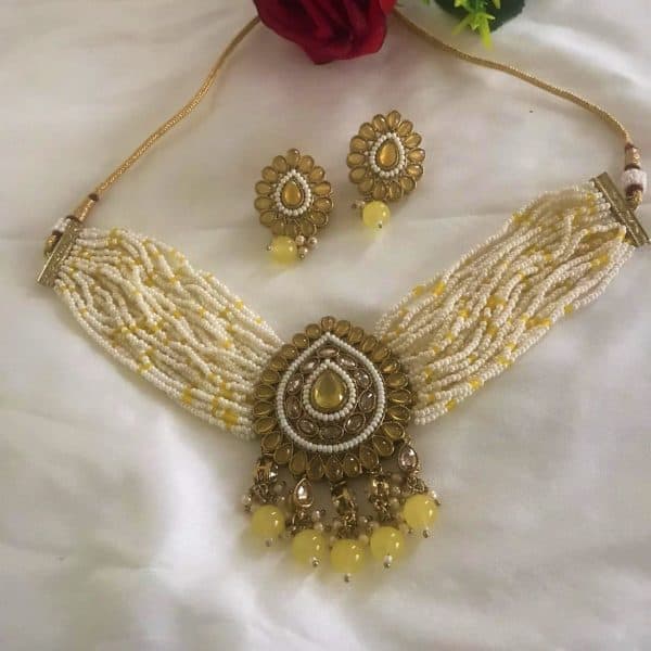 Necklace Choker set with Pearl and yellow American diamonds